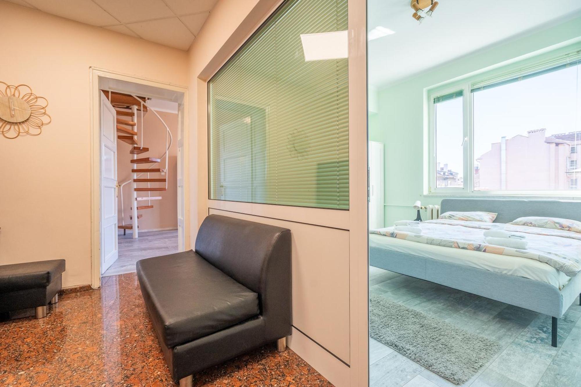 Apartment The Right Choice 2